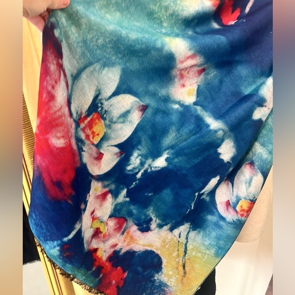 ⭐️Jessica McClintock,Women's Super Soft Floral Print Shawl/Wrap/Lap Blanket - Picture 8 of 10